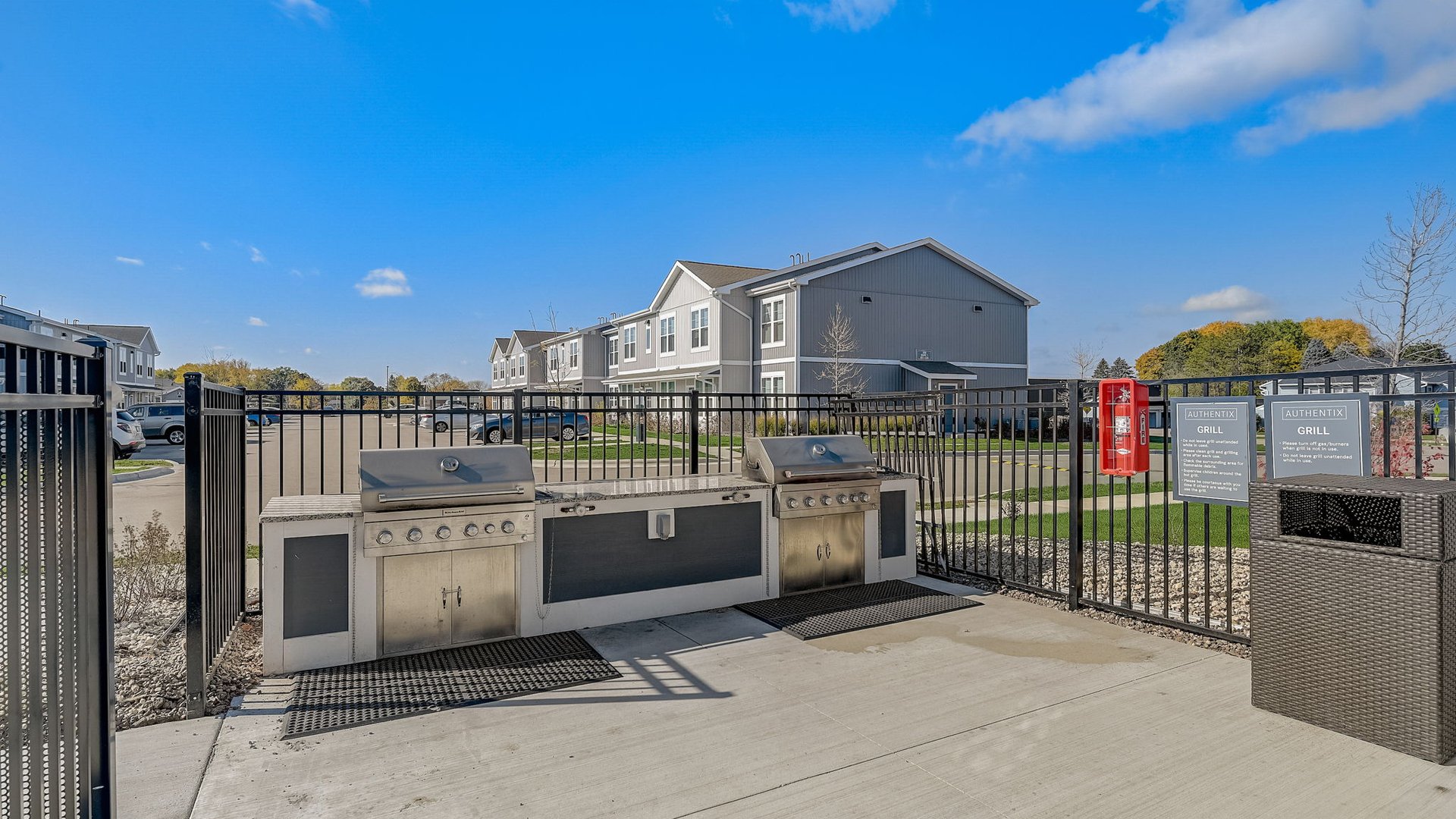 Virtual Tours & Gallery Authentix Cottage Grove Apartments